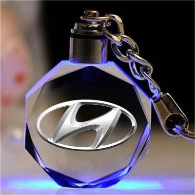 Breloc auto din cristal cu LED - Logo HYUNDAI foto