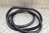 Garnitura ușă dreapta față PORSCHE MACAN 95B 2016 OEM: 95B831721,95B.831.721 | 20479256