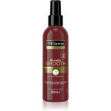 TRESemm&eacute; Keratin Smooth spray pentru modelarea termica a parului 200 ml, Tresemm&eacute;