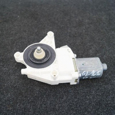 Motor macara geam ușă st&amp;acirc;nga față MERCEDES-BENZ GL X166 2015 OEM: A1669060201 2339475 foto