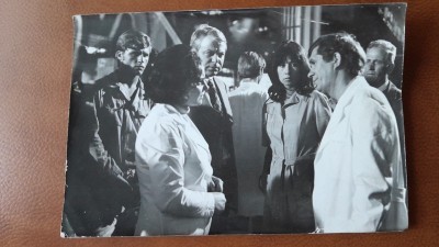 Fotografie, secventa din film cu Octavian Cotescu, Ioana Pavilescu, Florin Zamfirescu, perioada comunista foto