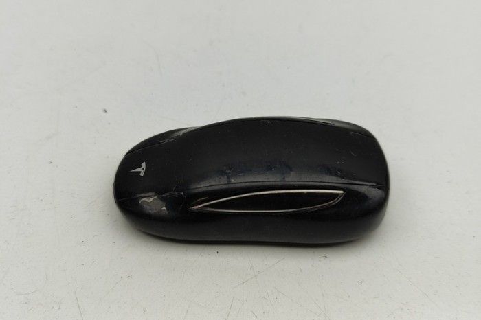 Cheie de contact TESLA MODEL X 2020 OEM: 1054132-00-D | 31671205
