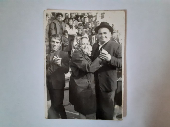 Fotografie 6/9 cm cu cuplu dans&acirc;nd