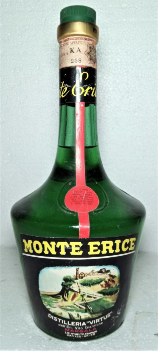 - Lichior monte erice, distilleria virtus Marsala, CL 75 GR 38 ANII 1960/70
