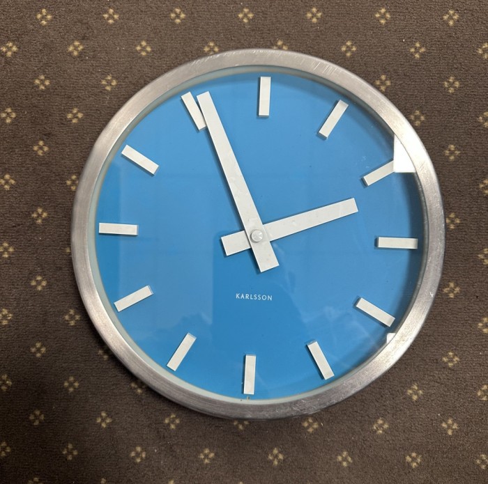 Ceas de Perete Karlsson Modern, Cadran Albastru, Diametru 25cm, Mecanism Cuart Silentios