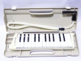 Clavieta triola melodica Suzuki Melodion Study 25 - cutie si accesorii