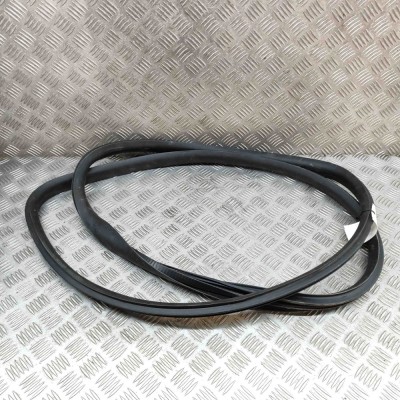 Garnitura ușă dreapta față TESLA MODEL Y 2021 OEM: 1497674-00-D foto