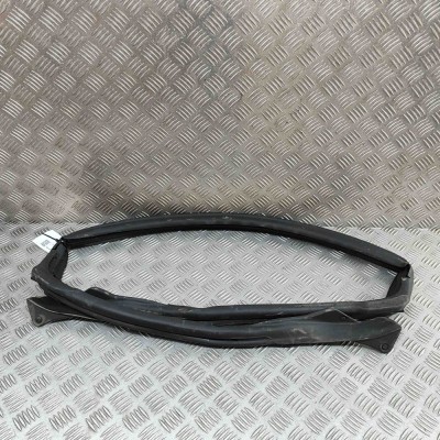 Ornament parbriz MAZDA MX-5 IV ND 2022 OEM: A2AH-Z03,A2RH-S01 foto