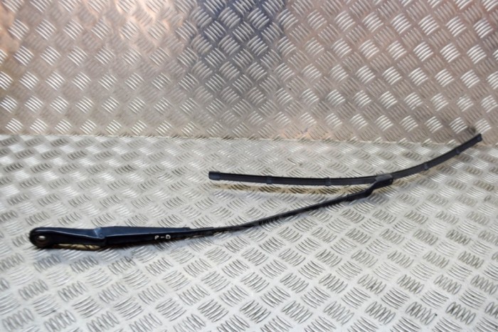 Braț ștergător față OPEL ZAFIRA TOURER C P12 2012 OEM: 20812596 13598699