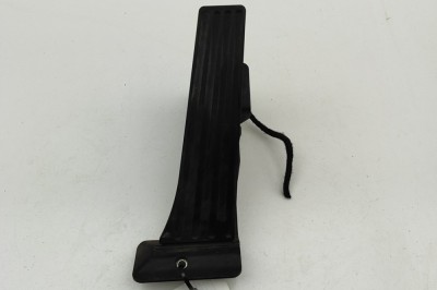 Pedala de accelerație BMW 3 F30, F80 2015 OEM: 6853175,6889818 | 31427474 foto