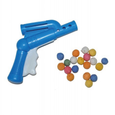Pistol de jucarie cu bile din bumbac presat, multicolore