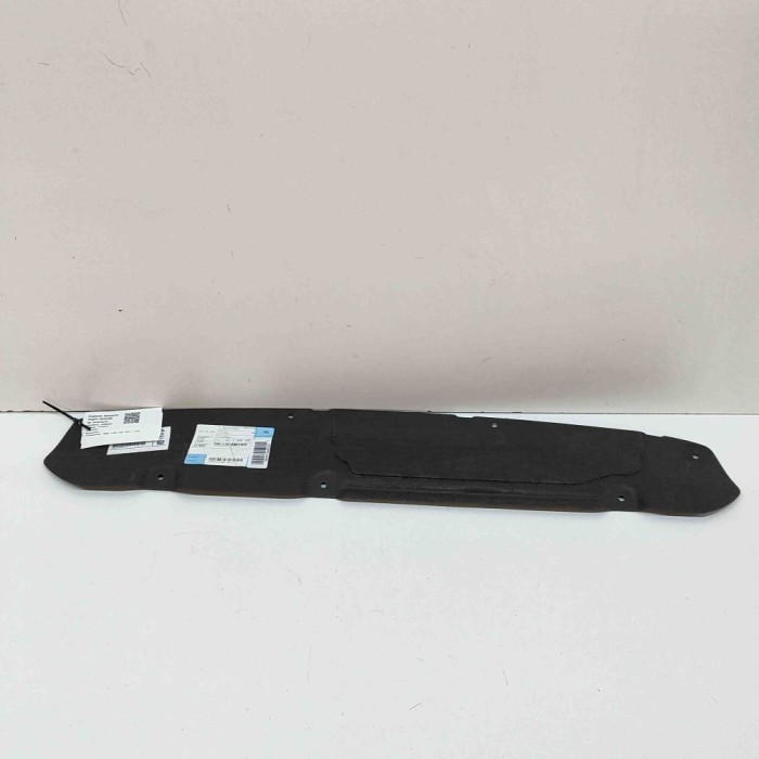 Scut motor central spate BMW 3 G20, G28 2024 OEM: 7439134,51757439134