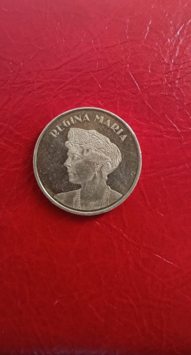 Moneda 50 de bani Regina Maria
