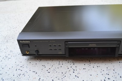 Cd player Technics SL PG 590 foto