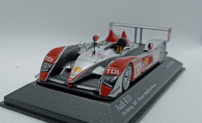 Macheta Audi R10 2007 - Minichamps 1/43 foto