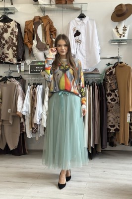 Fusta lunga turcoaz din tulle foto