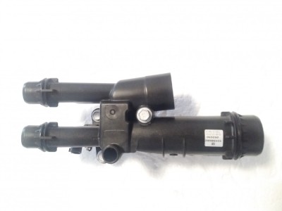Racord radiator/ Conducta apa GM pentru Opel Astra J 1,6 170 HP 55598682. Nou GM foto
