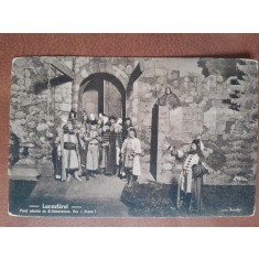 Fotografie tip carte postala, scena din piesa Luceafarul, Act I scena1, inceput de secol XX