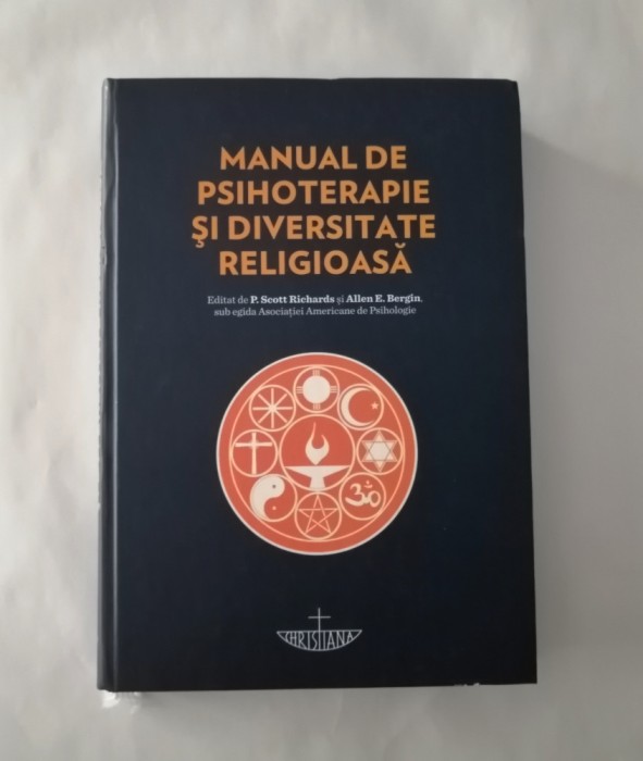 Manual de psihoterapie si diversitate religioasa, Scott Richards, 2013