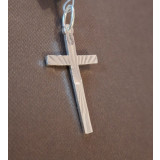 Cruce din argint 925 cu raze solare fin gravate - 3.5 cm