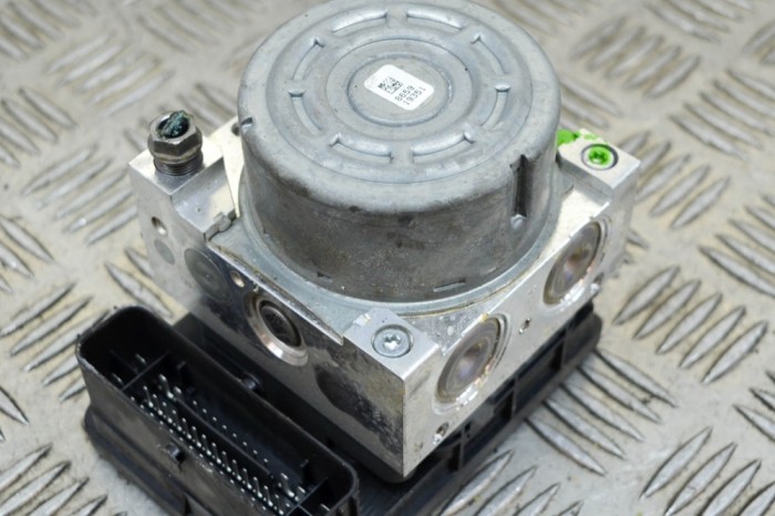 Pompa ABS VW GOLF VII 5G1, BQ1, BE1, BE2 2015 OEM: Hatchback | 13562315