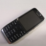 Telefon Nokia e52 reconditionat