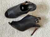 BOTINE NEGRE DAMA FIRMA COACH NEW YORK PIELE NATURALA SANDALE VARA FEMEI