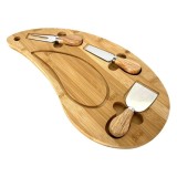 Platou pentru branzeturi, din bambus, cu 3 accesorii pentru servire, dimensiuni 23 x 36 cm, maro