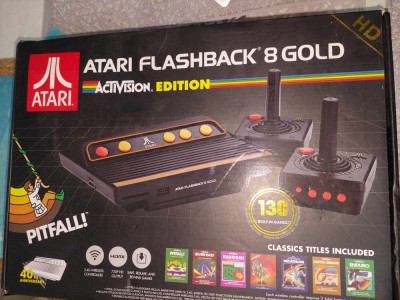 Consola joc video ATARI FlashBack &amp;amp; Gold HD With Wireless Controllers 120 Clasic Games,Consola include 130 de jocuri lansate de Atari+2 controllere foto