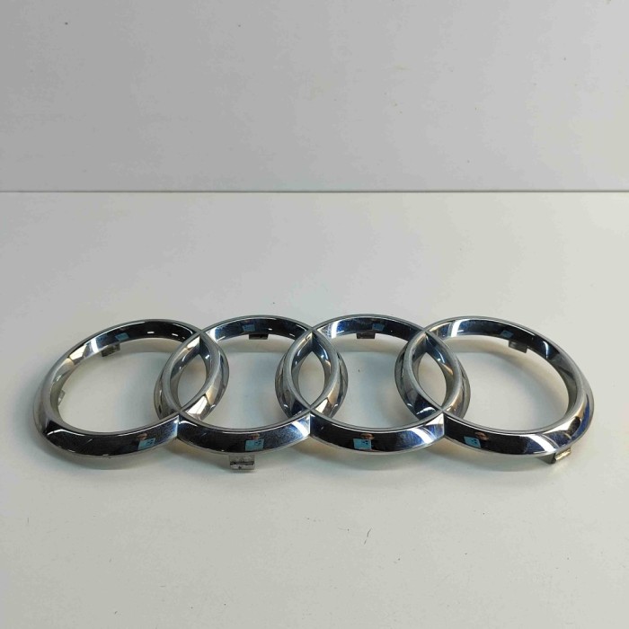 Emblema producător auto AUDI Q5 FY 2021 OEM: 80A853605C | 28608735