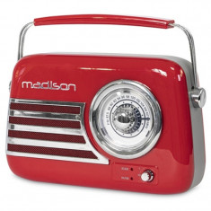 Radio FM portabil Nostalgia, 15 W, Bluetooth/Aux, Rosu