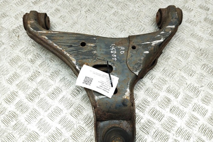 Braț inferior dreapta față FORD RANGER TKE 2015 OEM: JB3C-3078-A2C 27636122