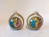 Lot 2 globuri de sticla vechi, vintage, West Germany, anii 70-80, cca 8cm diametru, decor brad / pom de Craciun, cu imagine cu nasterea Domnului