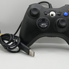 Controller cu fir pentru XBOX 360 / PC - Negru