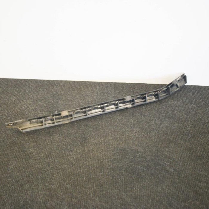 Suport bara de protecție st&acirc;nga spate MERCEDES-BENZ C T-Model S204 2010 OEM: A2048800530 3929071