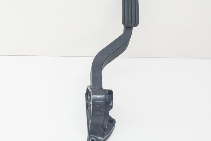 Pedala de accelerație LAND ROVER RANGE ROVER IV L405 2017 OEM: GK52-9F836-BA | 13324150