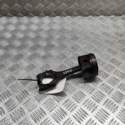 Piston AUDI A4 8E2, B6 2003 OEM: 06B107065N,06A198401 foto