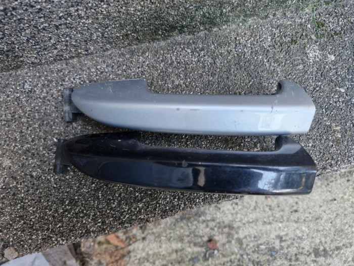 M&acirc;nere uși VW Passat B6