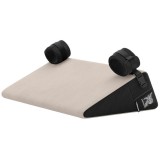 Cumpara ieftin Pernă de sex LIBERATOR Bondage Wedge, mobilier pentru jocuri erotice BDSM, design ergonomic cu cătușe detașabile, culoare crem