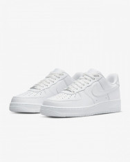 Nike Airforce1 Triple White foto