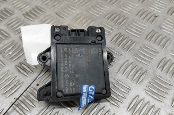 Senzor radar de distanță TESLA MODEL X 2018 OEM: 1108647-00-C | 30386209