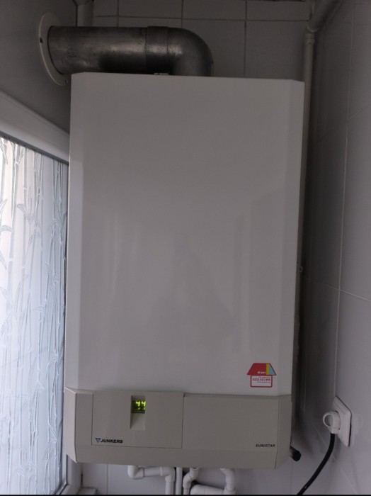 Centrală termică Junkers + termostat