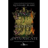 Cinci destine intunecate (seria Trei coroane intunecate, vol. 4)