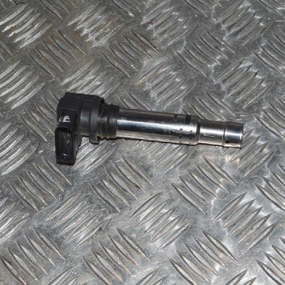Bobina de inducție de &amp;icirc;naltă tensiune VW POLO 6R, 6C 2010 OEM: 036905715 1326818 foto