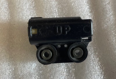 Yamaha R1 (RN12) 2004-2006 Senzor Crash foto