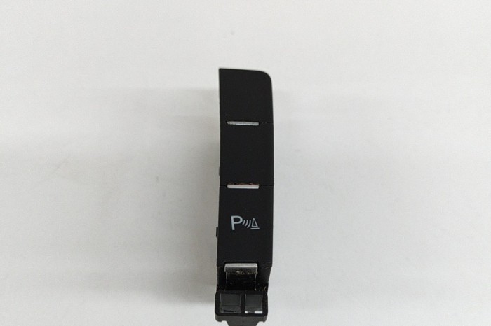Comutator asistență la parcare VW GOLF VII 5G1, BQ1, BE1, BE2 2015 OEM: 5G1927238E 25804399