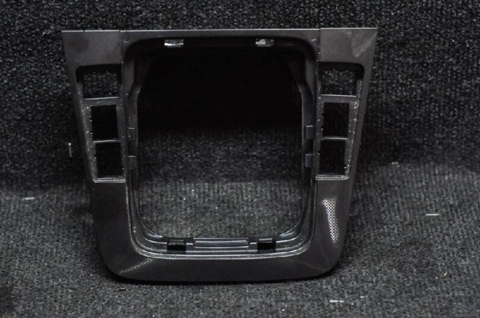 Ornament schimbător de viteze VW PASSAT B6 3C2 2005 OEM: 3C0864263 1463210