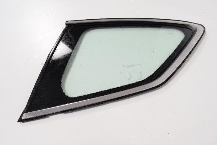 Geam lateral dreapta spate SUBARU OUTBACK BR 2013 10042119