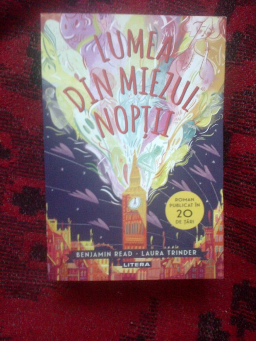 n4 Lumea din miezul noptii - Benjamin Read, Laura Trinder