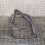Garnitura ușă dreapta spate TESLA MODEL 3 2018 OEM: 1090499-00-D | 10825950